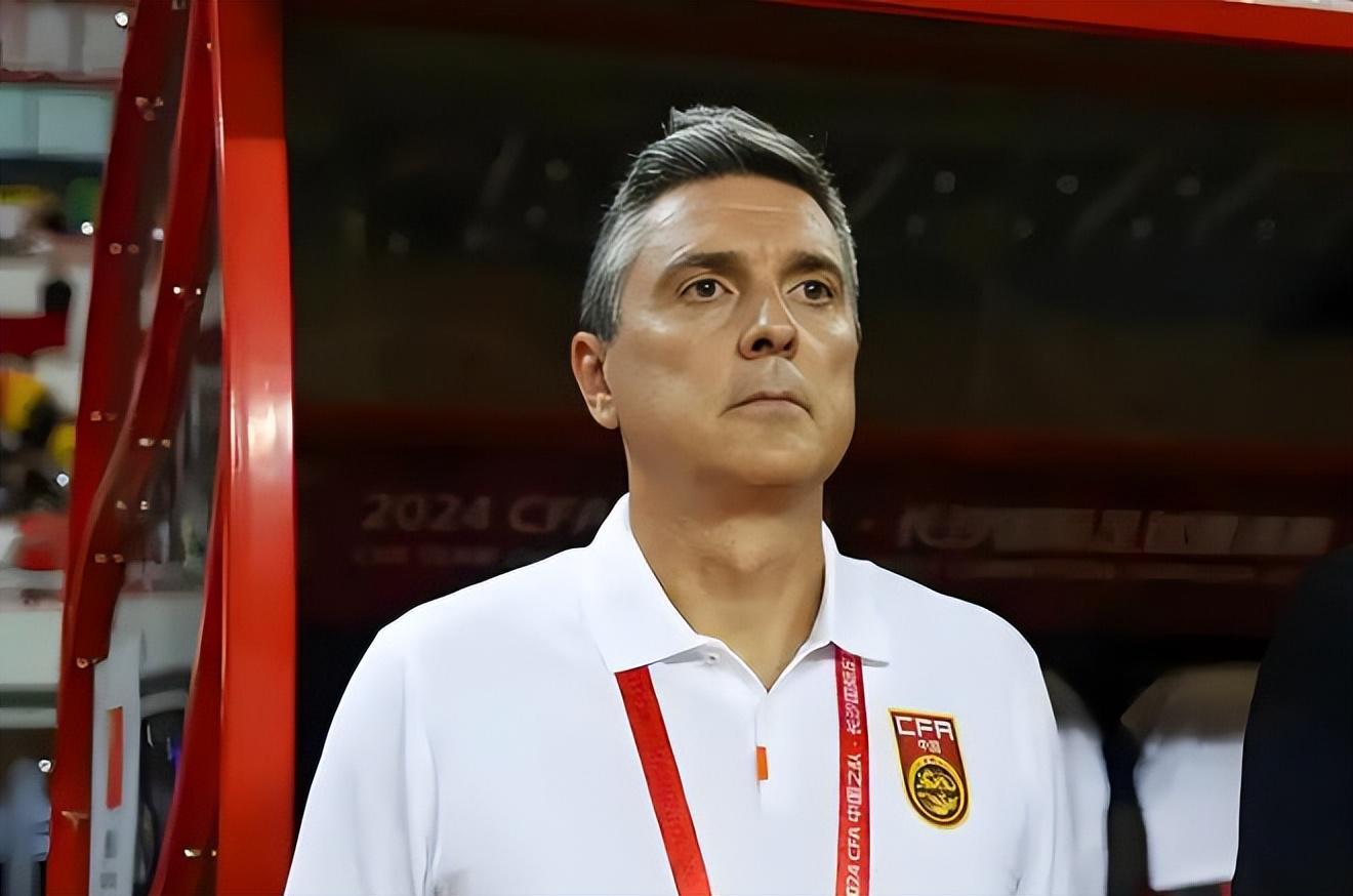 世界杯软件更新-U23国足杀入决赛！让安东尼奥续约无悬念！未来有望执教05国奥